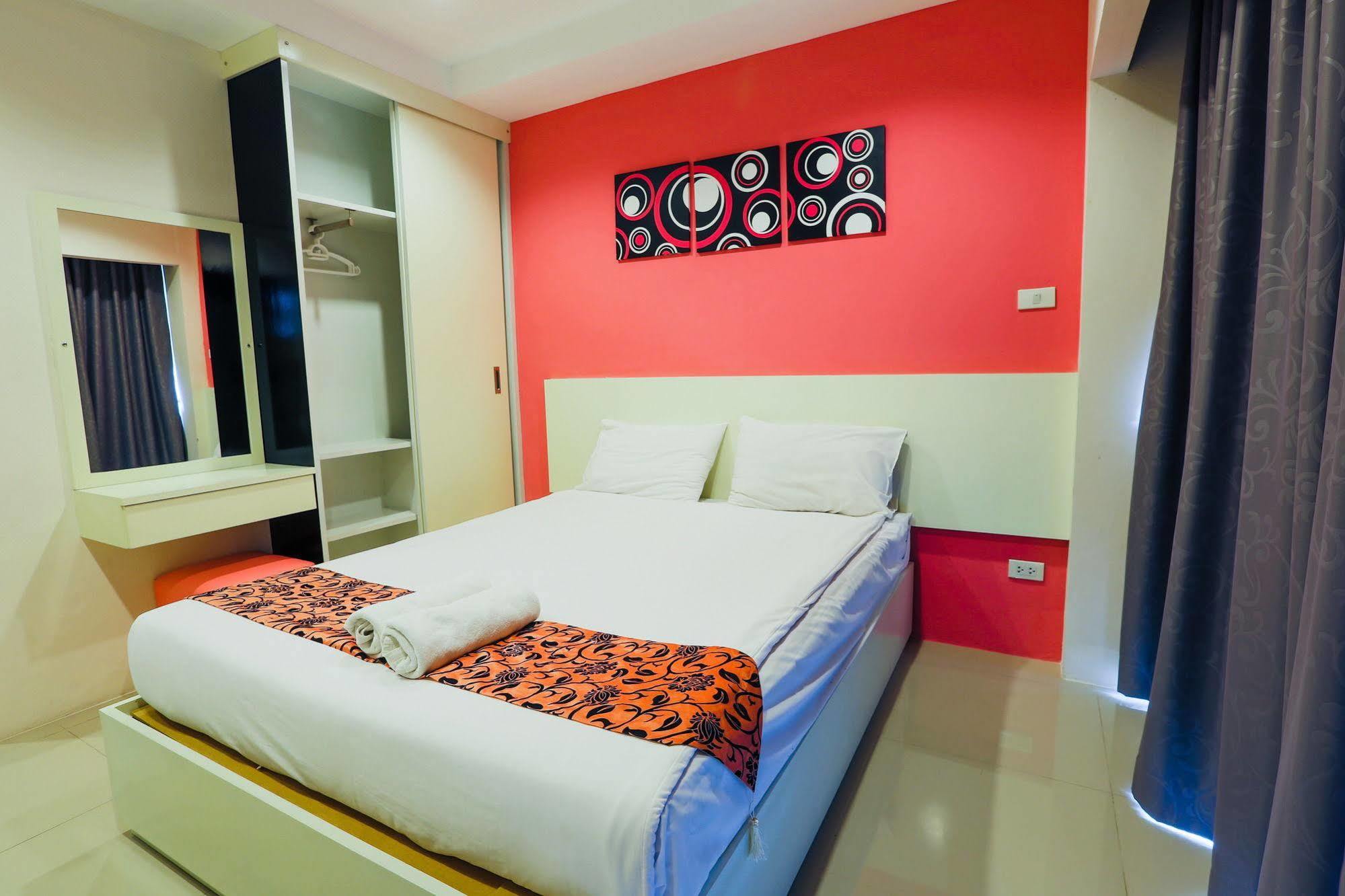 Portrait Hotel Pranburi Khao Yoi Екстериор снимка